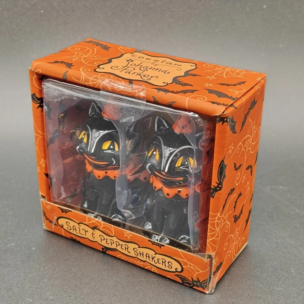 Johanna Parker Halloween Black Cat Smiling Salt & Pepper Shaker Set Ceramic NEW